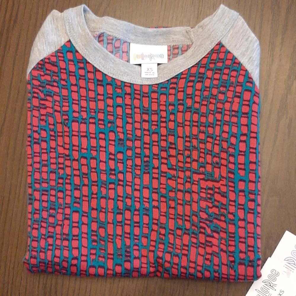 LuLaRoe Randy Shirt - Picture 2 of 4